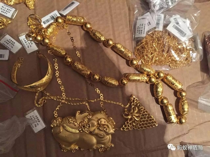 互联网＋助警方破获打击跨国网络赌博案